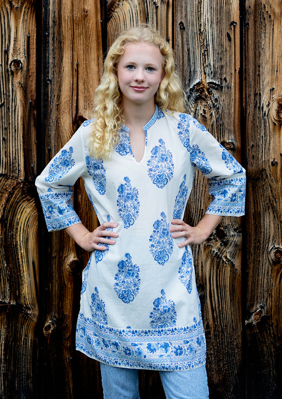 Straight Tunic in Blue Bouquet
