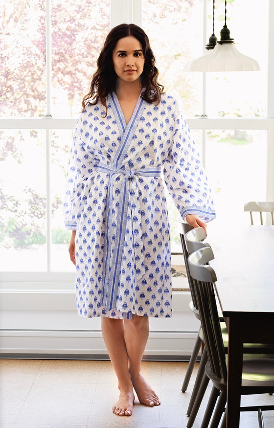 Short Kimono in Blue Posies