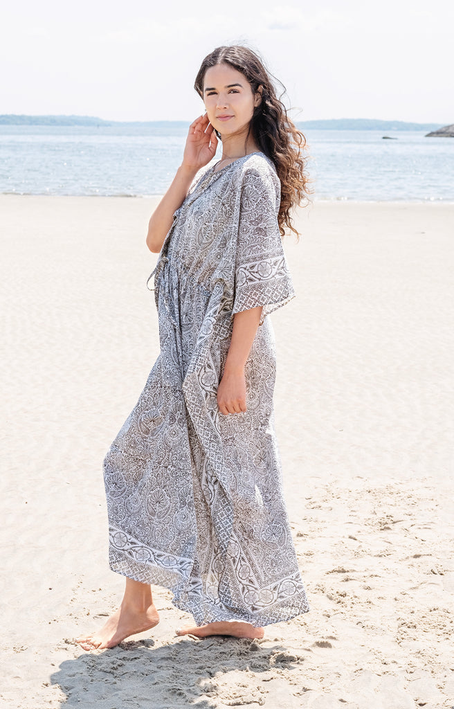 Drawstring Kaftan in Grey Tiles