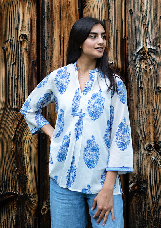 Pintuck Blouse in Blue Bouquet