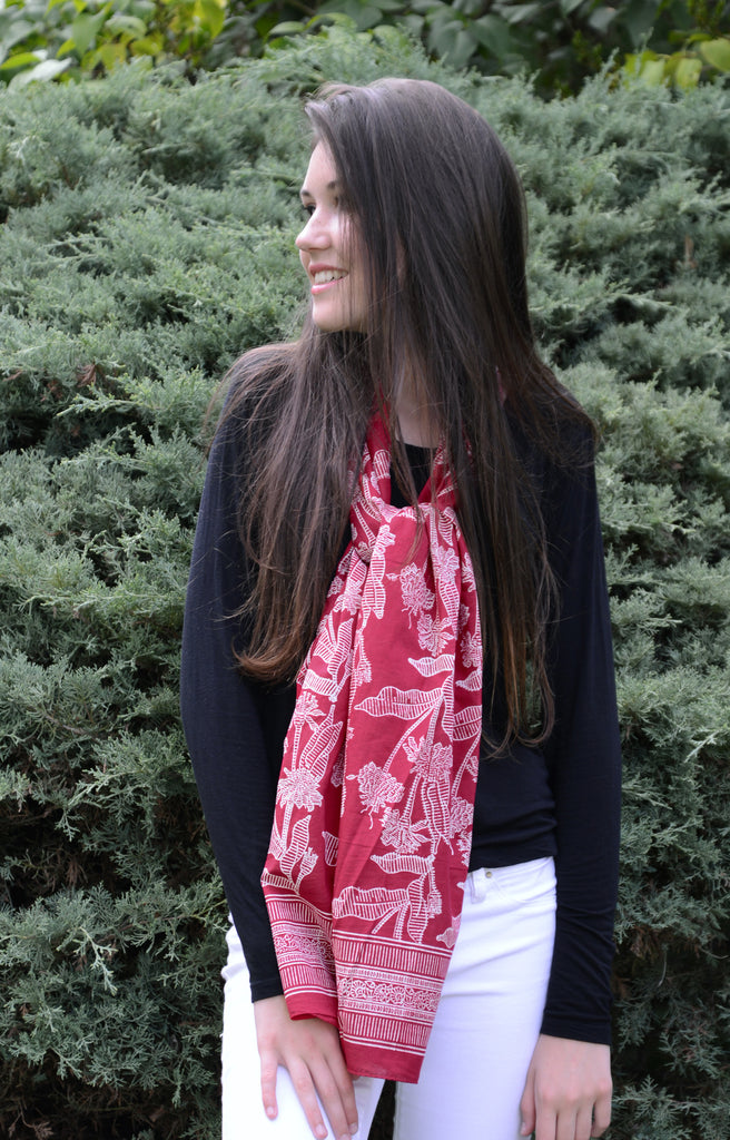 Scarf in Acadian Red