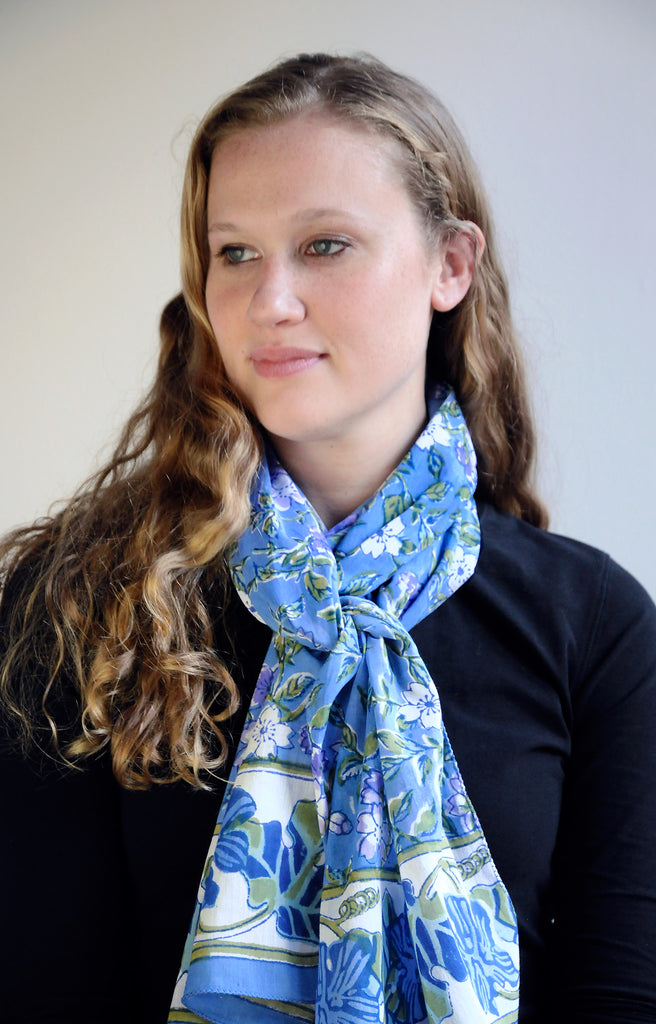 Scarf in Bramble Blue