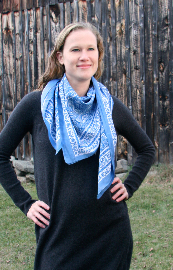 Scarf in Denim Paisley