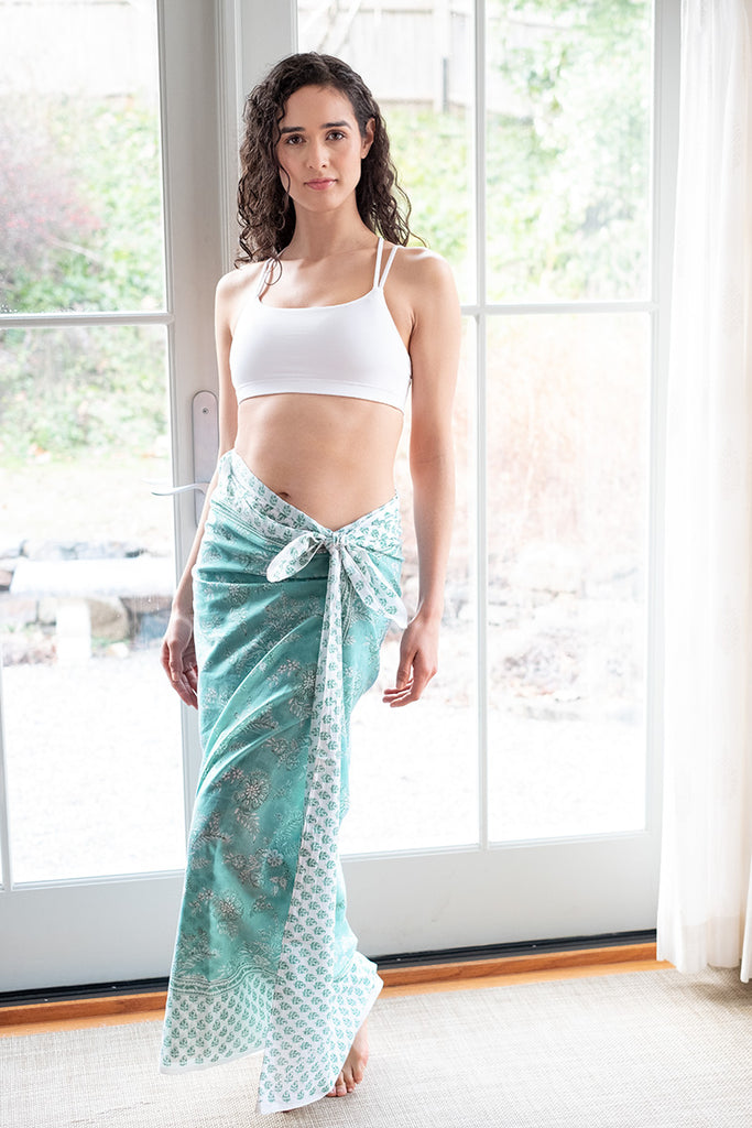Sarong in English Garden