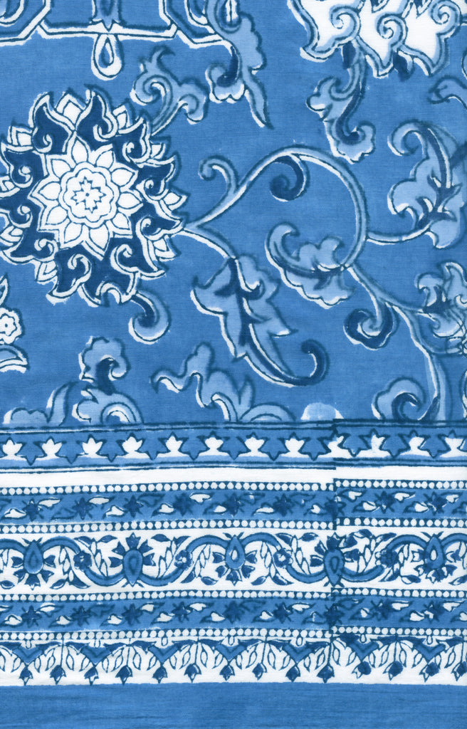 Scarf in Porcelain Blue