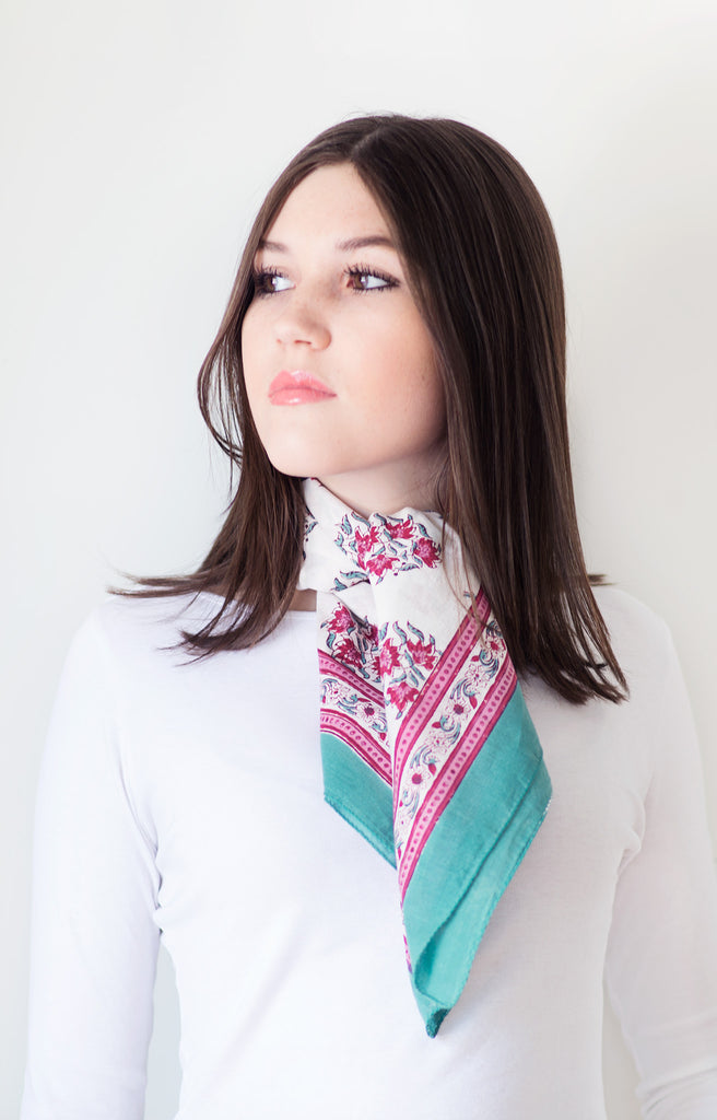 Scarf in Rosy Posy