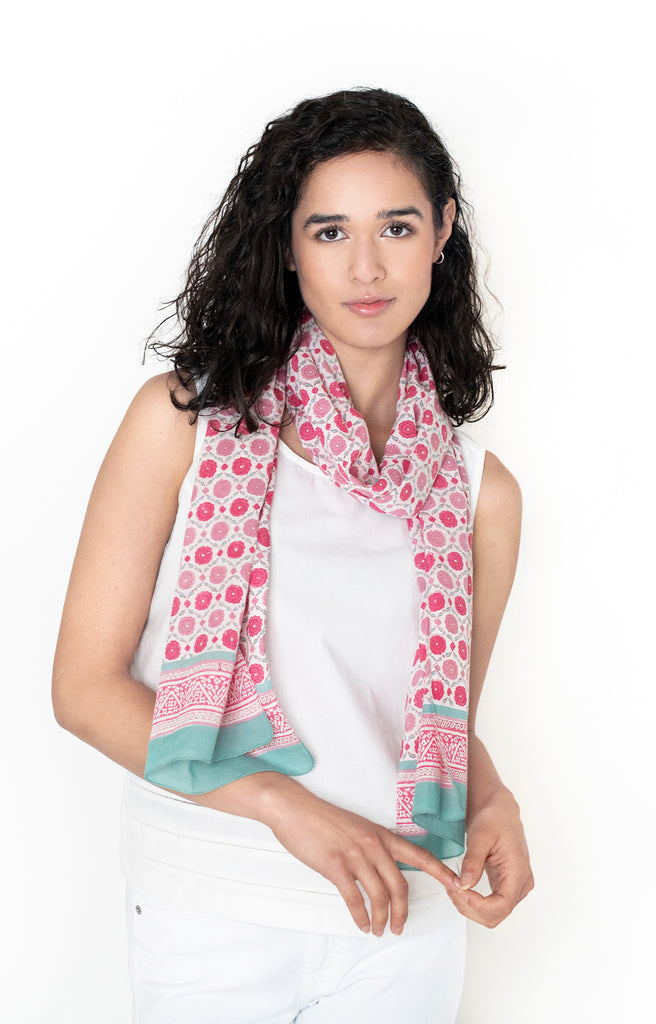 Scarf in Sweet Rose