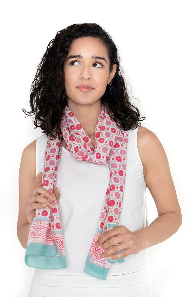 Scarf in Sweet Rose