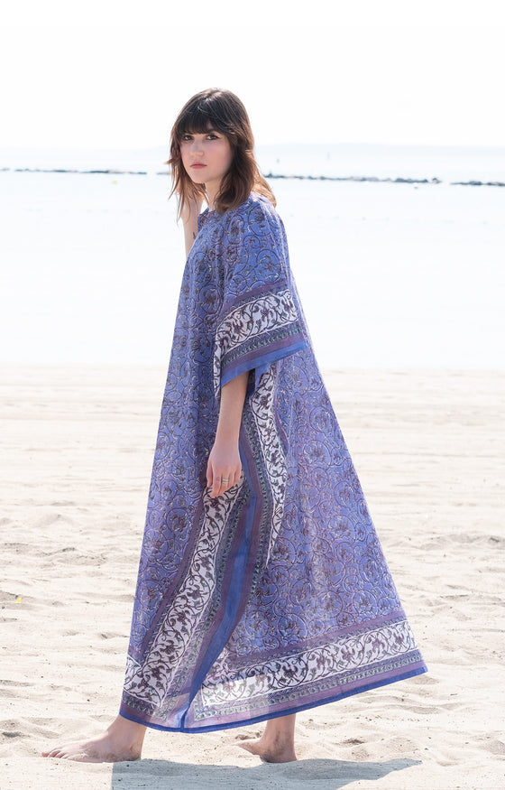 Kaftan in Swirling Iris