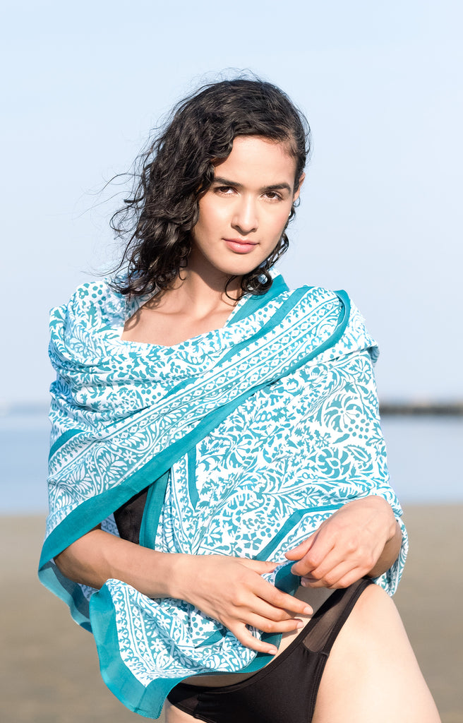 Sarong in Teal Stencil
