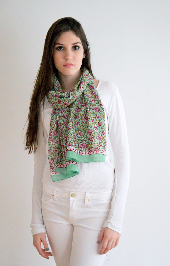 Scarf in Vine