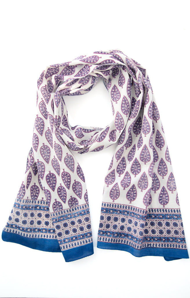 Scarf in Violet Cypress