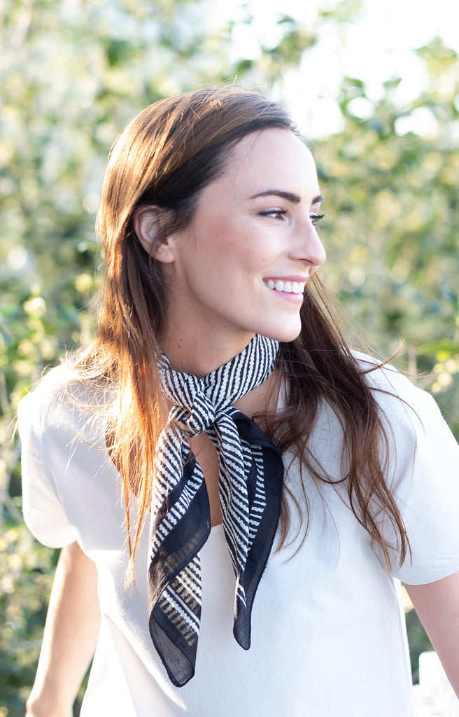Scarf in Zipper Stripe